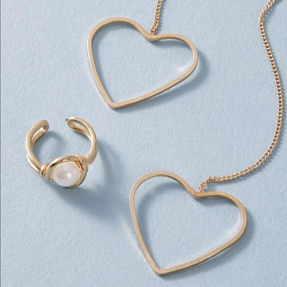 • Madison • Heart Threader Earrings with Cuff - Picture 2 of 3
